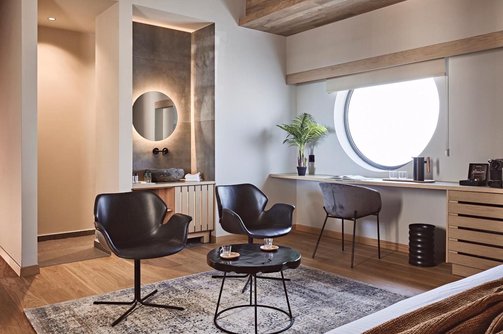 Cama Luxury Aparthotel